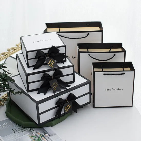 Wholesale Factory PVC Clear Custom Size Pet Food Products Packaging Box Gift Dim Sum Macaroons Display Recycled Box 